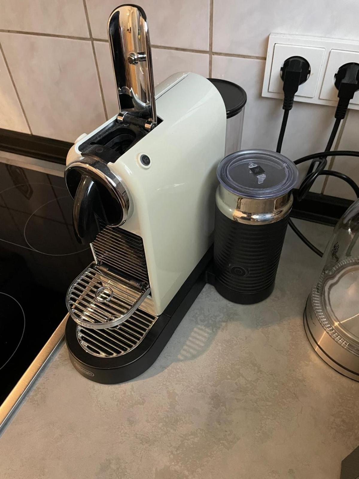 Gemuetliche, Moderne Wohnung Fuer 2-4 Personen 汉堡 外观 照片